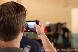 Songbird horse racing